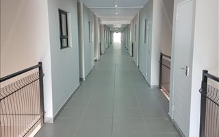 2 Bedroom Apartment in Die Hoewes