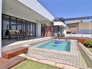3 Bed House in Copperleaf