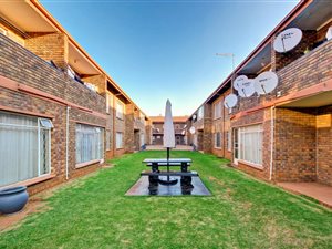2 Bed Apartment in Florida