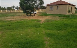 2 Bedroom House in Grootfontein Estate