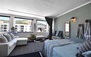 Studio Apartment in Cape Town City Centre