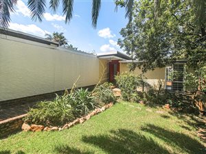 4 Bed House in East Town