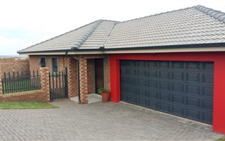 3 Bedroom House in Modelpark