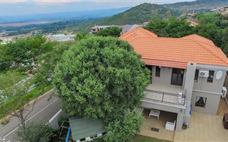 4 Bedroom House in Cashan