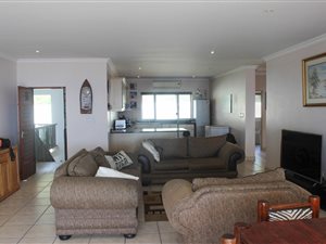 3 Bed Apartment in La Mercy