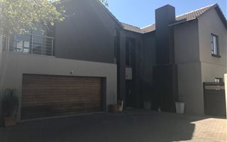 3 Bedroom Duet in Silver Stream