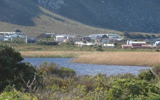 600 m² Land available in Bettys Bay