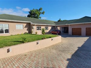 5 Bed House in King Williams Town