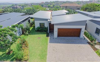 3 Bedroom House in Palm Lakes Estate