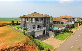 4 Bedroom House in Panorama Park