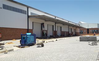 2911 m² Industrial space in Longmeadow