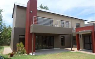 3 Bedroom House in Newmark Estate