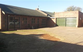 3 Bedroom Townhouse in Annlin