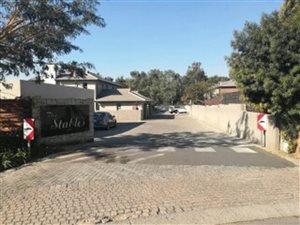 3 Bed Townhouse in Candlewoods Estate