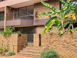 2 Bed Townhouse in Muckleneuk