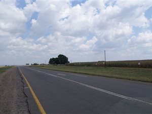 13 ha Farm in Leeuwfontein
