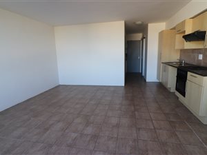 1 Bed Apartment in Zonnebloem