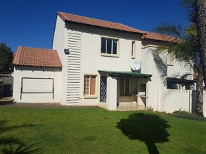 2 Bed Duplex in Country View