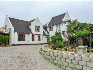 5 Bed House in Wavecrest
