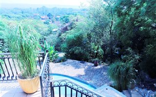 5 Bedroom House in Weavind Park
