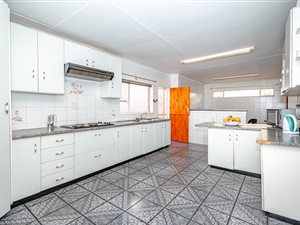 4 Bed House in Atlasville