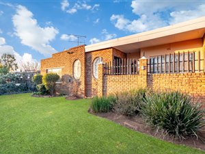 4 Bed House in Atlasville