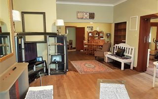3 Bedroom House in West Porges
