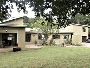 1.7 ha Farm in Colleen Glen