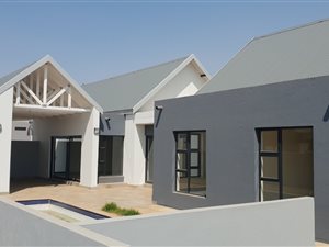 3 Bed House in Midstream Estate