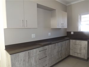 2 Bed Townhouse in Fairview