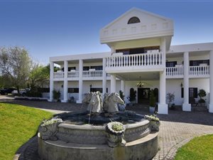 7 Bed House in Randjesfontein