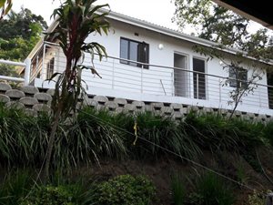 1 Bedroom Garden Cottage in Padfield Park