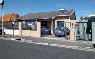 2 Bedroom House in Lansdowne