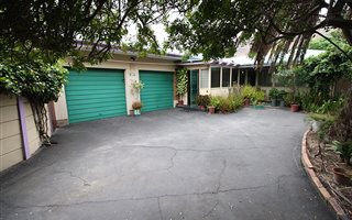 4 Bedroom House in Gordons Bay Central