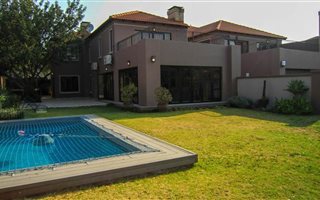 6 Bedroom House in Midstream Estate