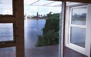 3 Bedroom House in Woodbridge Island