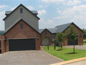 3 Bed House in Boschkop