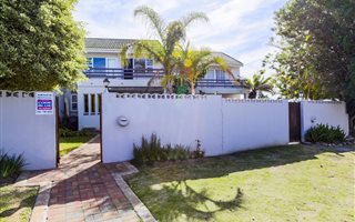 3 Bedroom House in Blue Bend
