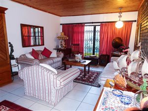 7 Bed House in Florauna