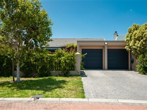 3 Bed House in Somerset Country Estate