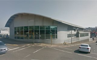 2100 m² Retail Space in Bonela