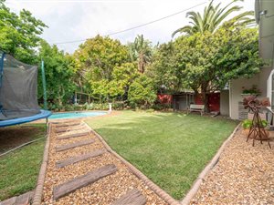 3 Bed House in Retreat