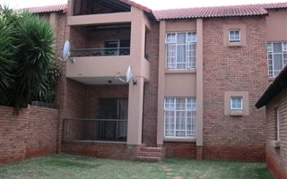 3 Bedroom Townhouse in Boardwalk Villas