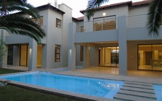 4 Bedroom House in Dainfern Valley