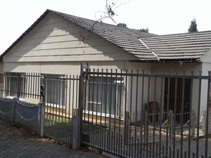 3 Bed House in Mountain View