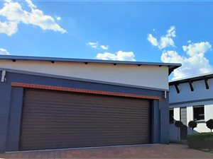 3 Bed House in Midstream Estate