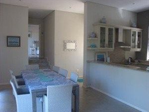 1 Bed Garden Cottage in Cowies Hill
