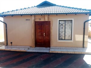 2 Bed House in Nellmapius