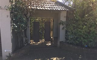 4 Bedroom House in Bonza Bay