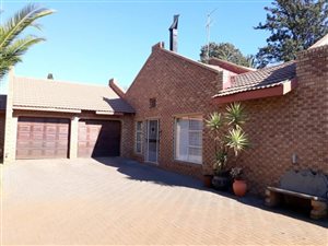 4 Bed House in Vanderbijlpark SE3